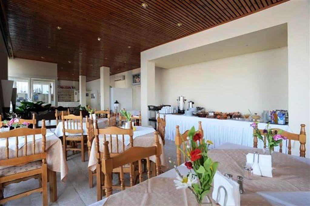 Hotel Asteria à Tínos Extérieur photo